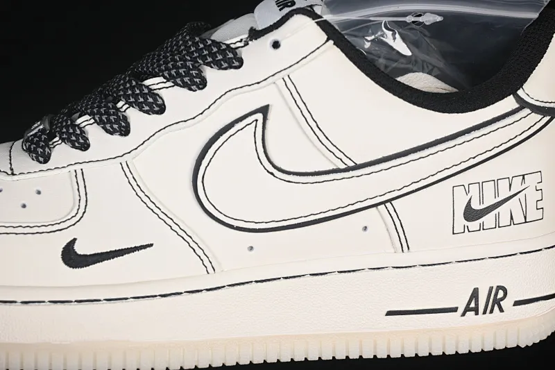 All categories Nk Air Force 1 Air Force series Nk Air Force 1 Low Air Force low-top Nike Air Force 1'07 Low Beige and black Bugs Bunny crystal bottom Air Force 1 low-top casual sneakers SM6668-115